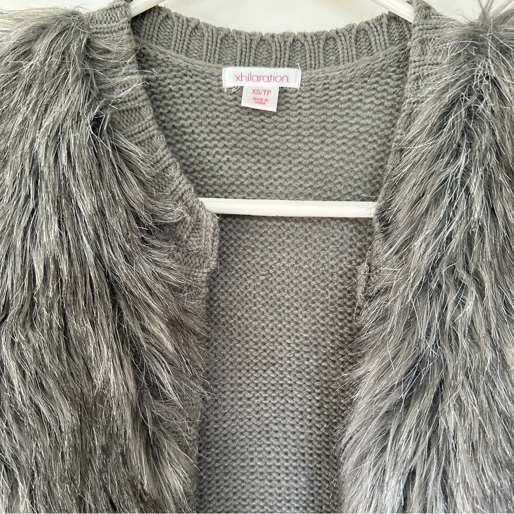 Xhilaration Gray Faux Fur Vest - Picture 3 of 11